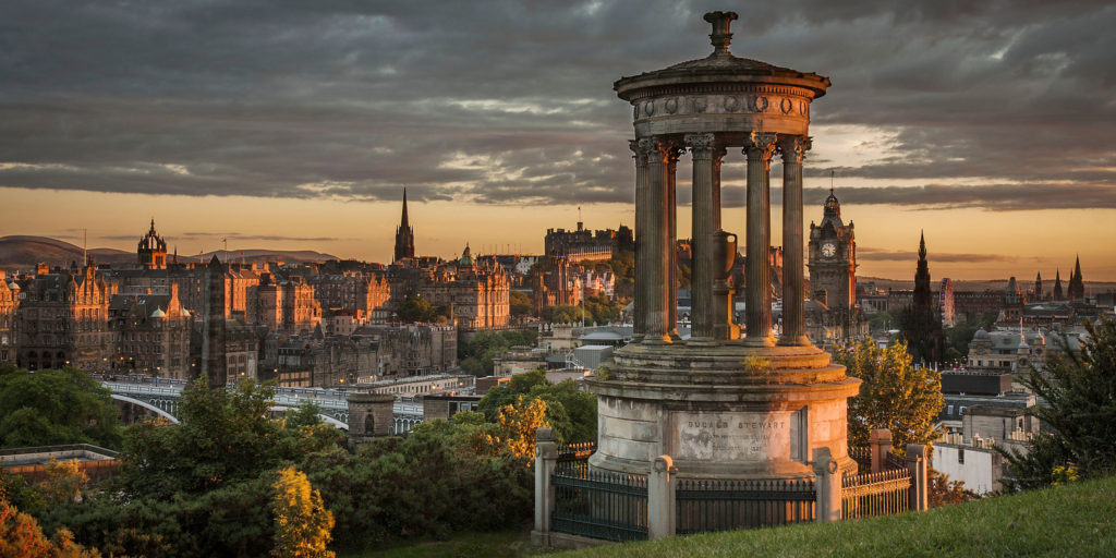 Golden Edinburgh Photo taken by Kirsty McWhirter, published on Flickr under creative commons license.